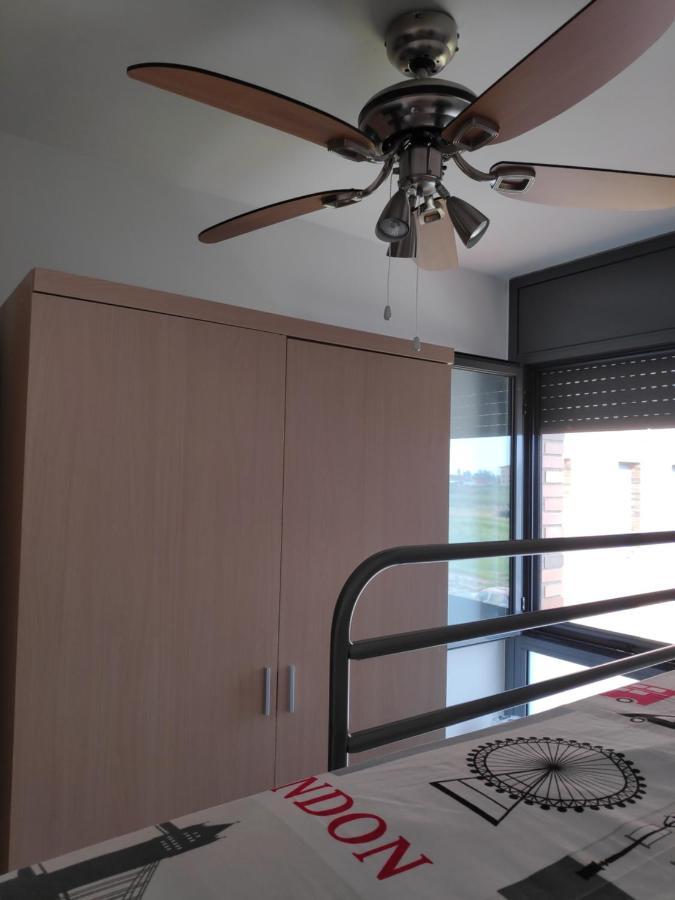 Apartamento En Deltebre Lo Delta Exteriör bild